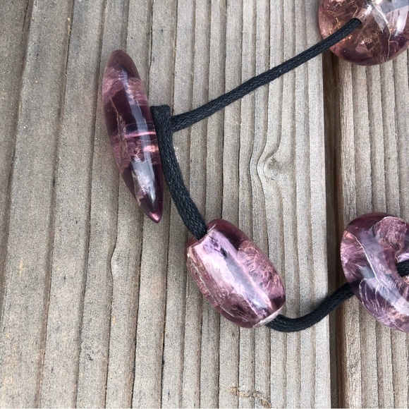 Believed Monies amethyst lucite necklace no markings you win. - Picture 8 of 8